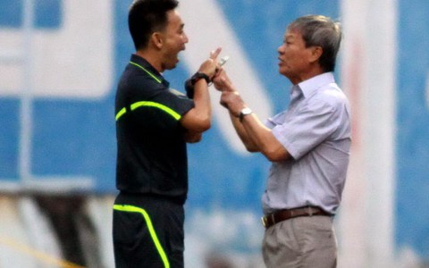 Trận cầu tệ hại trên sân Cao Lãnh