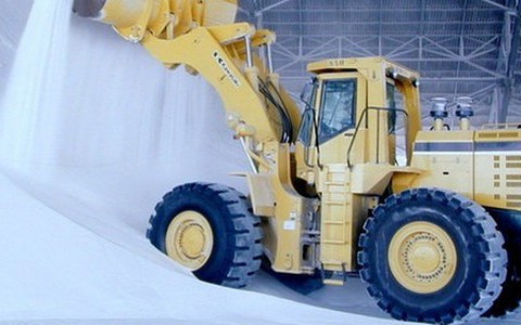 Trung Quốc điều tra vụ nước tương chứa muối công nghiệp