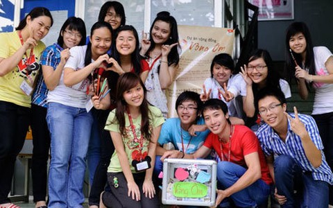 Hơi ấm từ những "vòng ôm"