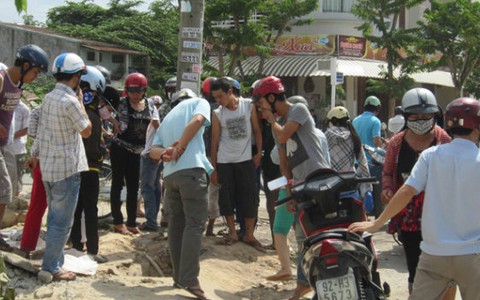 Lọt hố ga, 1 người chết