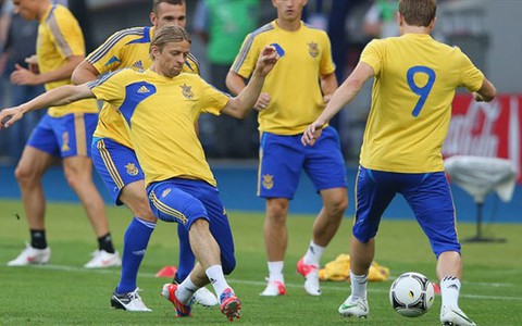 Ukraine lo "cóng" chân!