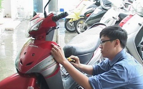 Sinh viên tự chế thiết bị chống trộm xe