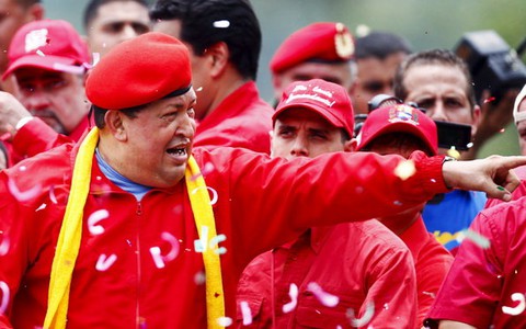 Tổng thống Hugo Chavez khởi động tái tranh cử
