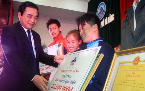 Chờ Quốc Toàn bùng nổ