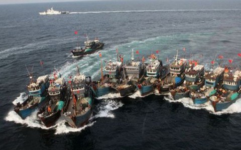 Trung Quốc "chuyển lửa ra bên ngoài"