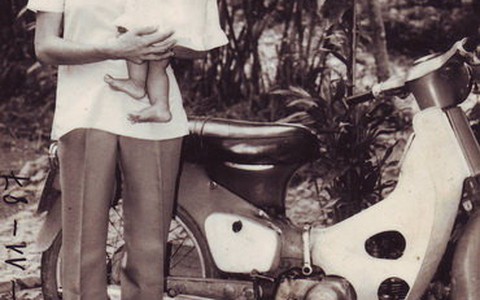 Hạnh phúc của con là tiếng mẹ cười