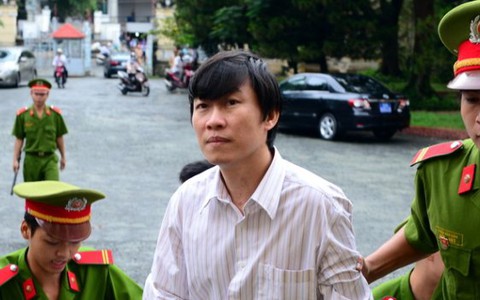 Hôm nay, tòa xét xử nhà báo Hoàng Khương