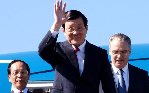 Chủ tịch nước Trương Tấn Sang đến Vladivostok dự APEC