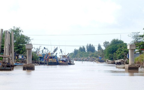Bạc Liêu: 2 xã mong một cây cầu