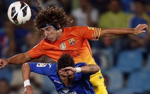 Puyol phải nghỉ hơn 1 tháng