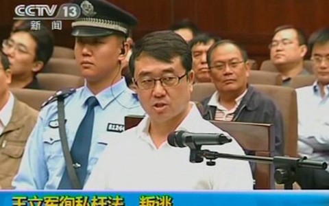 Vương Lập Quân nhận án 15 năm tù