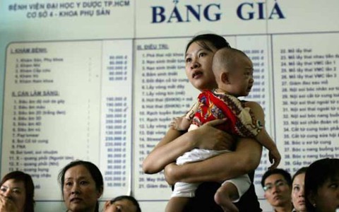 Phụ cấp thai sản chịu thuế: Tổng cục Thuế sửa sai