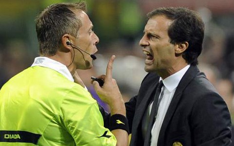Thua Inter, HLV Allegri công kích trọng tài