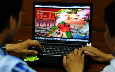 Yêu cầu VTC Intercom ngừng thi đấu game online trái phép