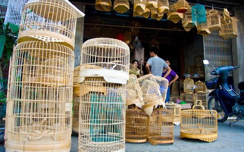 Về thăm làng Vác