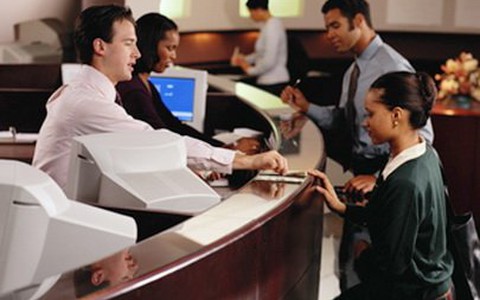 Học kinh tế đối ngoại, làm vị trí nào trong ngân hàng?
