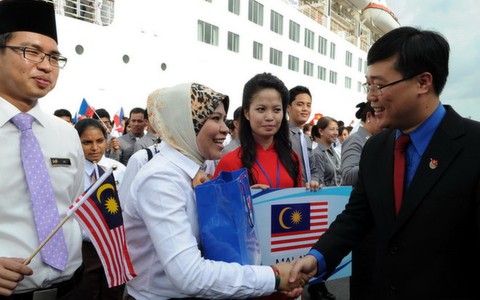 SSEAYP 2012 rời Việt Nam