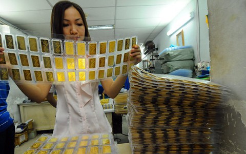 Không cần vội chuyển vàng sang nhãn hiệu SJC