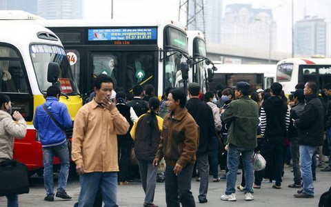 Rồng rắn trở lại Hà Nội sau kỳ nghỉ lễ