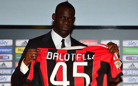 Có Balotelli, Milan hoàn tất cuộc thay máu
