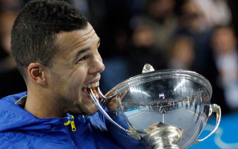 Hạ Berdych, Tsonga có chức vô địch thứ 10
