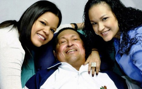 Venezuela bác bỏ tin tổng thống Chavez chết lâm sàng