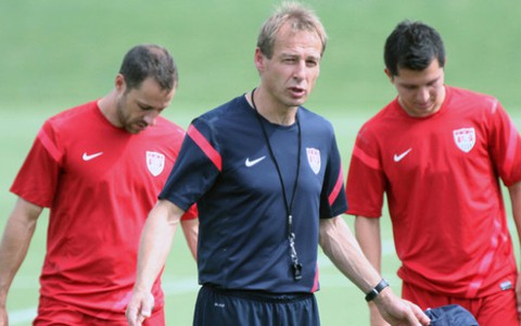 4 ngày quyết định tương lai HLV Klinsmann