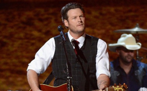 Giải âm nhạc đồng quê vinh danh Blake Shelton