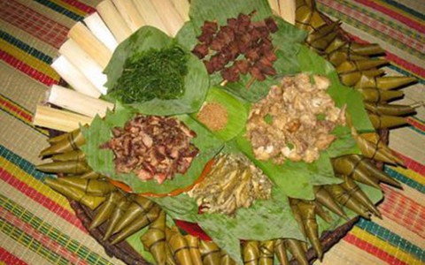Dẻo thơm đôi bánh sừng trâu