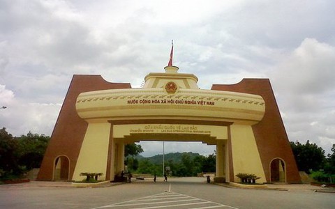 Đi bụi ở Lao Bảo