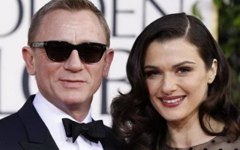 Daniel Craig đóng kịch cùng vợ