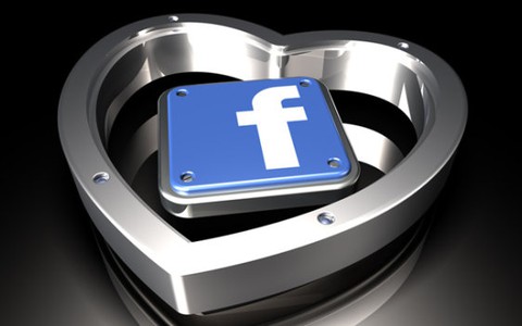 Đừng bắt cá hai tay, dù trên... Facebook