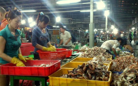 Sài Gòn... ốc đắt hơn tôm tươi