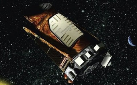 "Cỗ máy săn hành tinh" của NASA bị mất bánh xe điều khiển