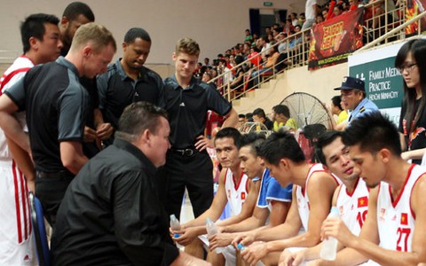 "Saigon Heat kinh doanh thể thao lỗ"