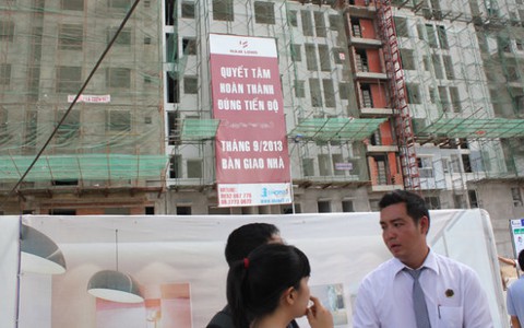 "Thân phận" cổ phiếu bất động sản