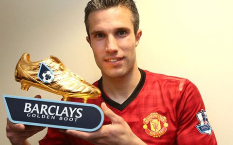 Van Persie nhận "Chiếc giày vàng" Premier League