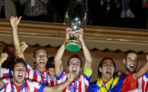 Falcao lập hat-trick, Atletico đoạt Siêu cúp
