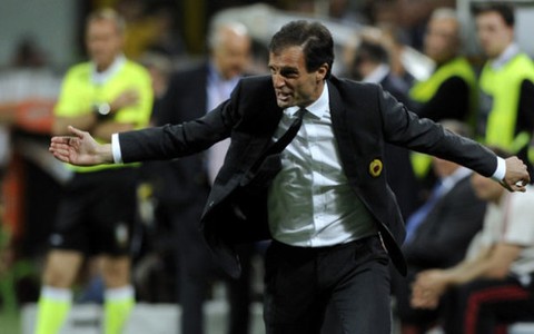 Allegri tiếp tục dẫn dắt AC Milan