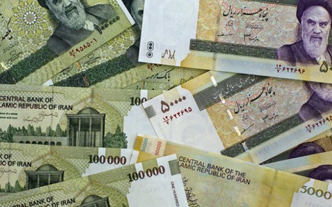 Mỹ cấm vận tiền tệ và ngành ôtô Iran