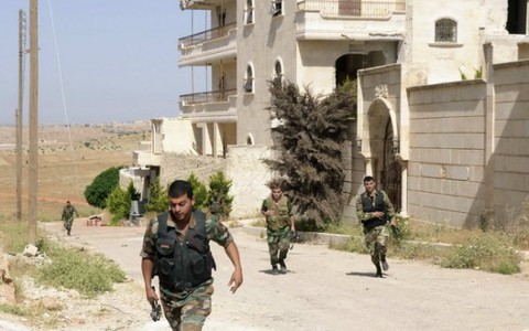 Phát hiện gần 150 thi thể trôi trên sông ở Syria
