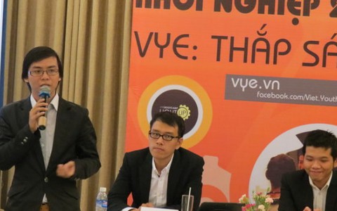 Khởi động hội trại khởi nghiệp VYE 2013