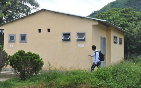 Quảng Nam: xây 5 nhà vệ sinh chỉ 700 triệu đồng