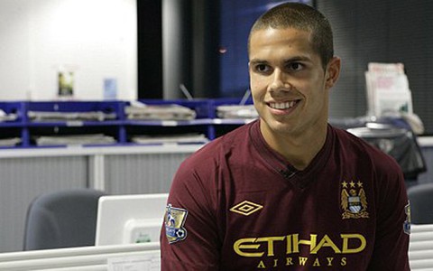 Man City lấy người Everton
