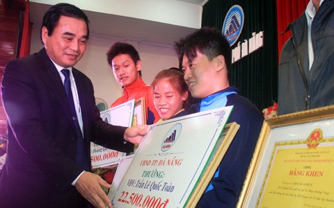 Chờ Quốc Toàn bùng nổ