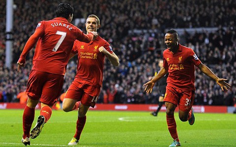 Chelsea ngã ngựa, Liverpool thắng đậm