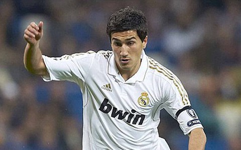 Arsenal thắng Liverpool trong vụ Sahin