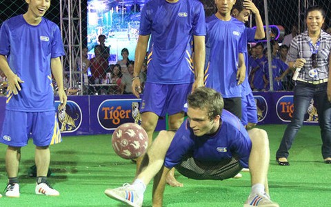 Gautier Fayolle - người khiêu vũ cùng quả bóng