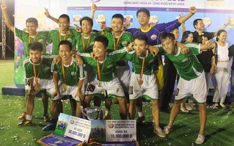 Hơn 10.000 khán giả dự khán