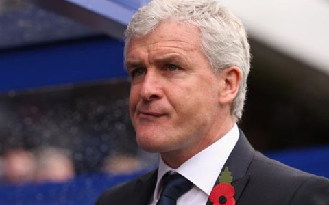 Mark Hughes dẫn dắt Stoke City
